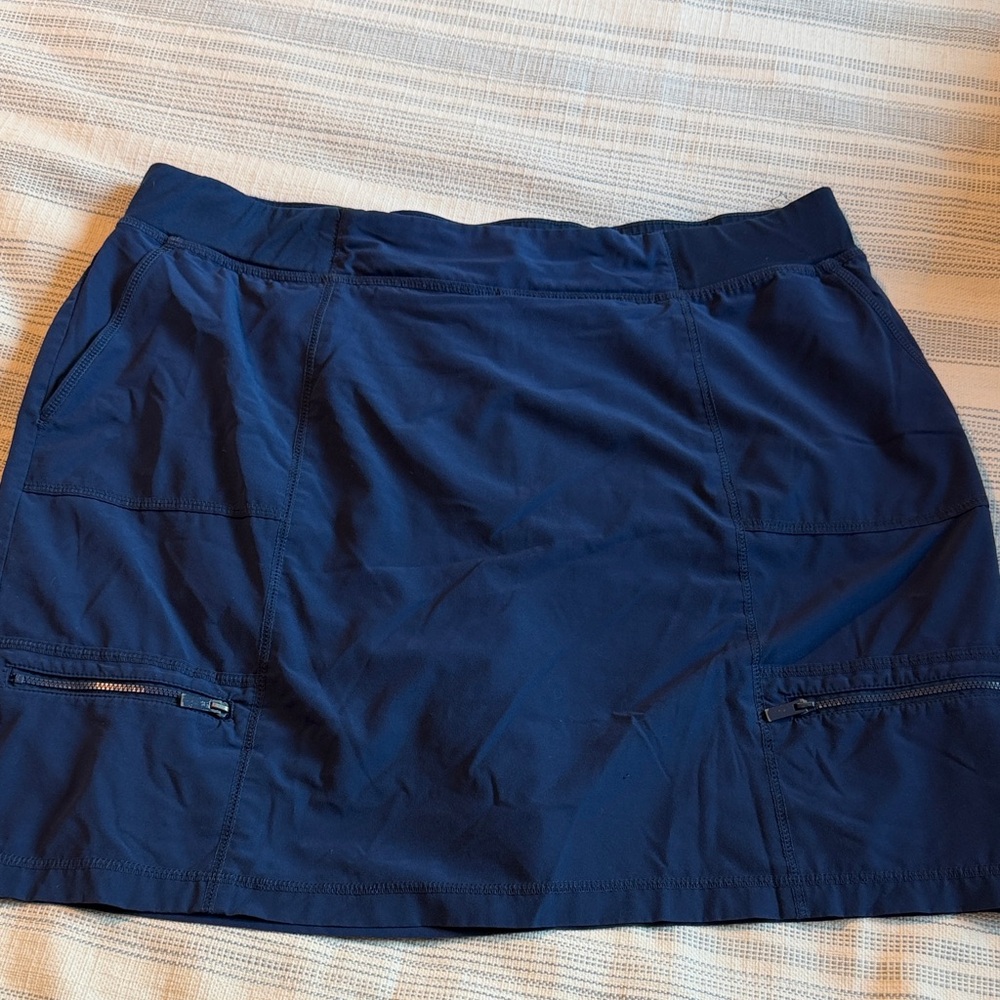 Chico's Zenergy Navy Top